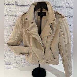 Elegant Women's Beige Faux Suede Jacket M